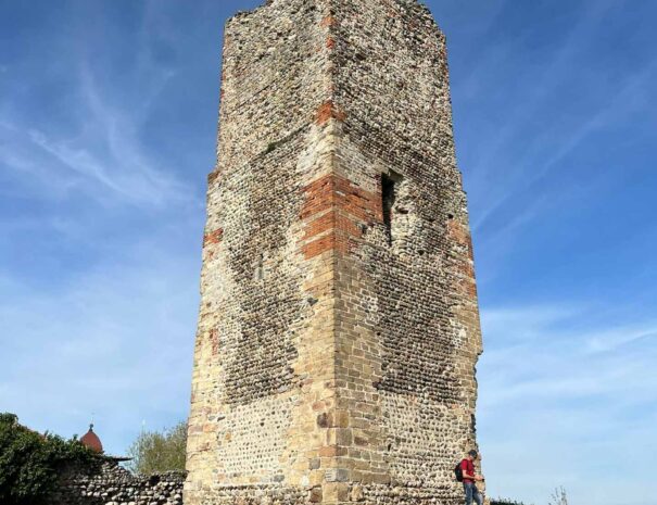 9 - TORRE CASTELLE